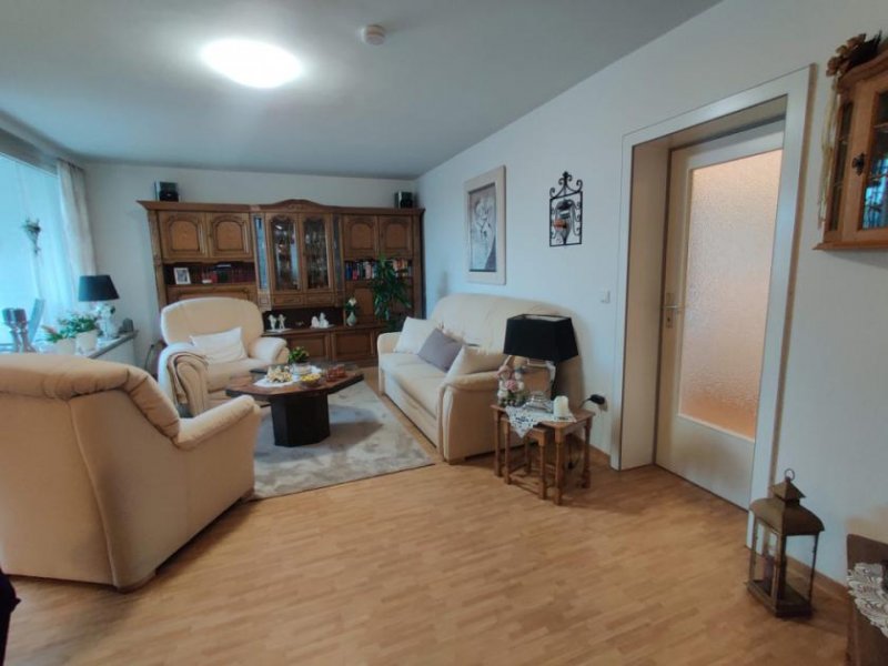 Bielefeld Geräumige 3-Zimmer-Wohnung mit Balkon in Bielefeld - Brackwede Wohnung mieten