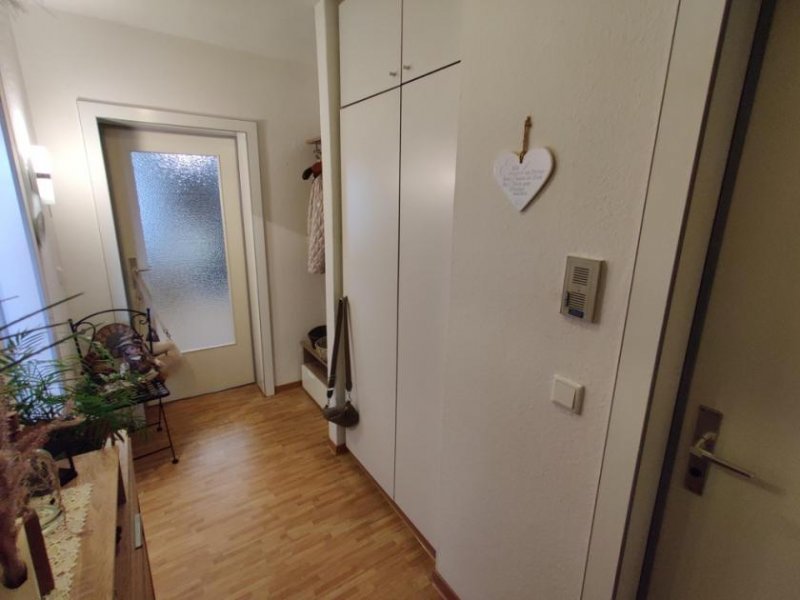 Bielefeld Geräumige 3-Zimmer-Wohnung mit Balkon in Bielefeld - Brackwede Wohnung mieten
