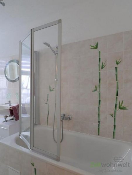 Arnstadt (EF1351_M) Arnstadt: Arnstadt, möblierte Wohnung mit Balkon im ruhigen Hinterhaus, zwei Schlafzimmer, Stellplatz Wohnung mieten