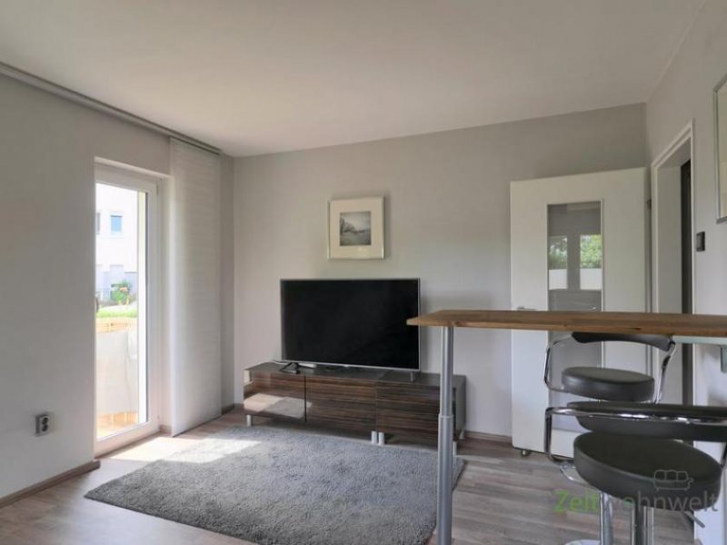 Kassel (EF1402_M) Kassel-Stadt: Wehlheiden, möblierte 2,5-Zimmer-Wohnung mit Balkon in ruhiger Nebenstraße Wohnung mieten