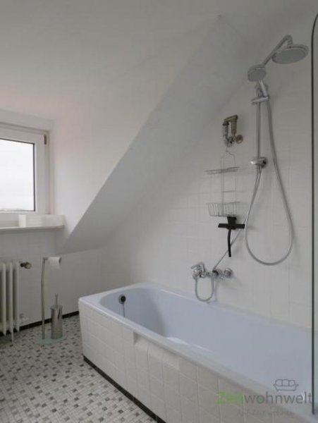 Kassel (EF1368_M) Kassel-Stadt: Harleshausen, möblierte Wohnung in freistehendem Haus mit Garten Wohnung mieten