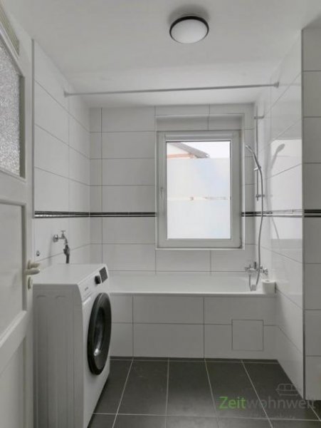 Kassel (EF1349_M) Kassel-Stadt: Bad Wilhelmshöhe, neu möblierte 2-Zimmer-Wohnung in einer Seitenstraße Wohnung mieten