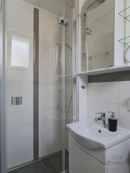 Kassel (EF1198_M) Kassel-Stadt: Oberzwehren, möblierte Wohnung mit Balkon und kleinem Esszimmer Wohnung mieten