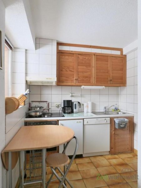 Kassel (EF1350_M) Kassel-Stadt: Brasselsberg, möbliertes Apartment für Wochenendheimfahrer, sep. Eingang, Grundreinigung inkl Wohnung