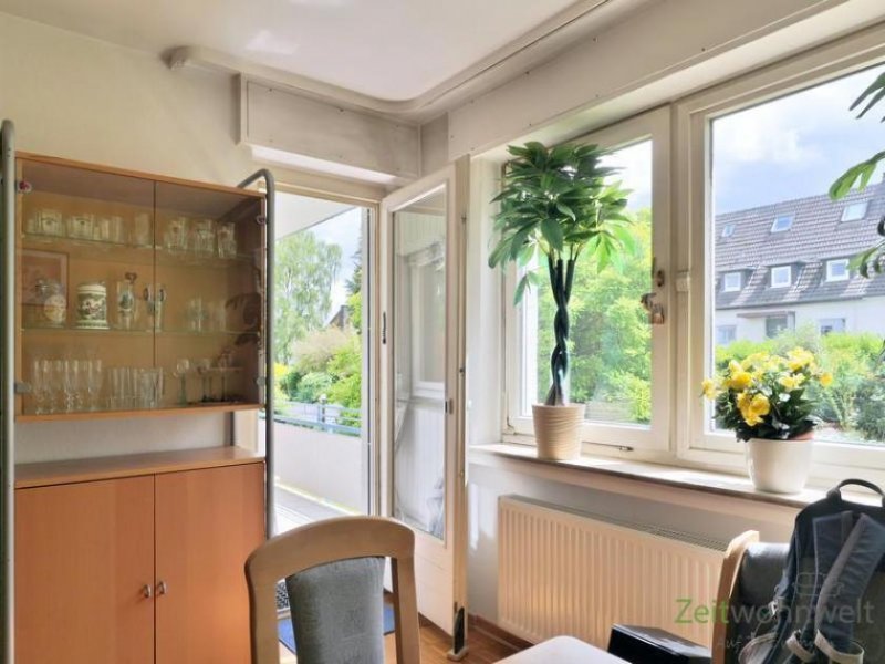 Kassel (EF1280_M) Kassel-Stadt: Niederzwehren, preiswerte möblierte 2-Zimmer Wohnung mit sonnigem Balkon Wohnung mieten