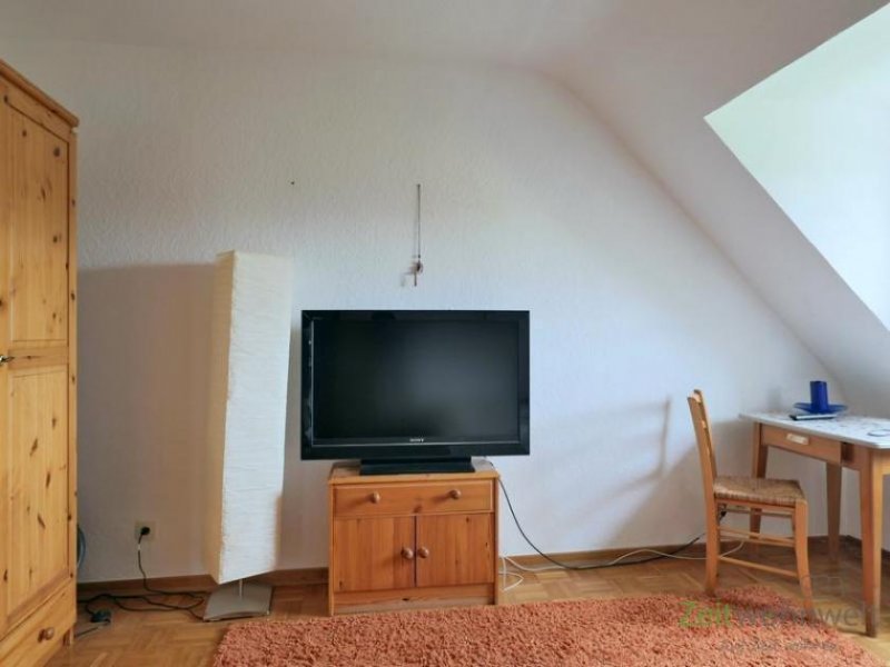 Kassel (EF1295_M) Kassel-Stadt: Nierderzwehren, preiswertes möbliertes Apartment in einer Anliegerstraße Wohnung mieten