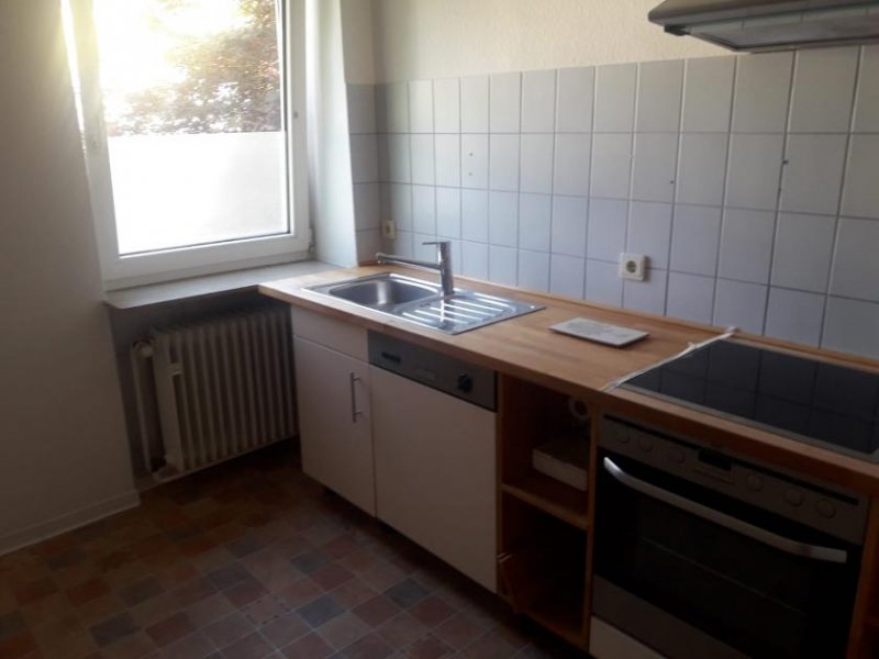 Kassel Schöne 67 qm-Wohnung mit großem Balkon in Kassel-Niederzwehren Wohnung mieten