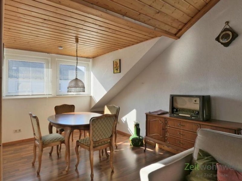 Baunatal (EF1261_M) Kassel-Landkreis: Baunatal, große möblierte 3-Zimmer-Wohnung mit Balkon im OT Großenritte Wohnung mieten