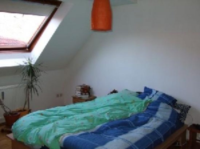 Staufenberg *** Traumhaft schöne und geräumige 4-Zimmer-Wohnung mit Sonnen-Balkon in Spiekershausen! Wohnung mieten