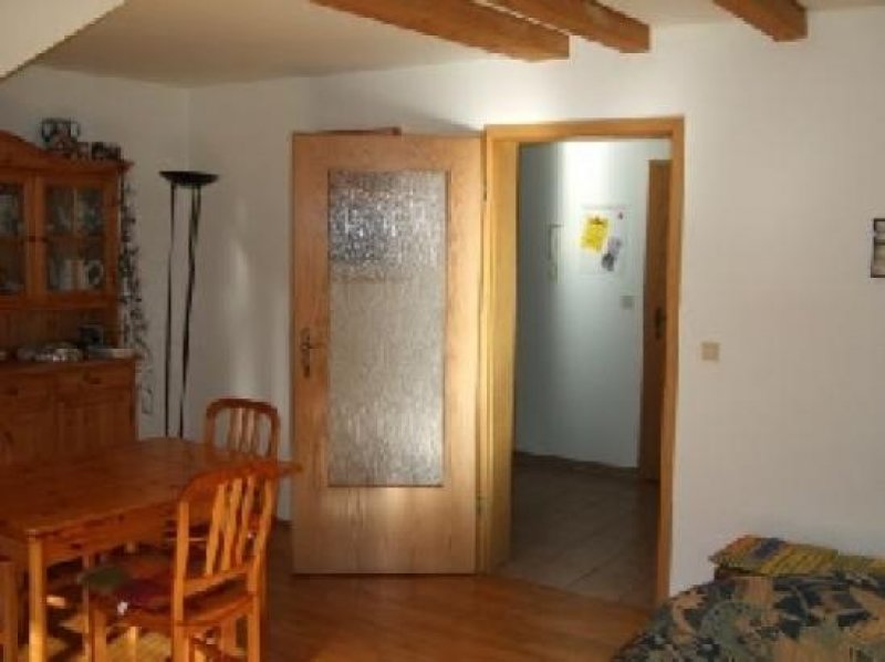 Staufenberg *** Traumhaft schöne und geräumige 4-Zimmer-Wohnung mit Sonnen-Balkon in Spiekershausen! Wohnung mieten