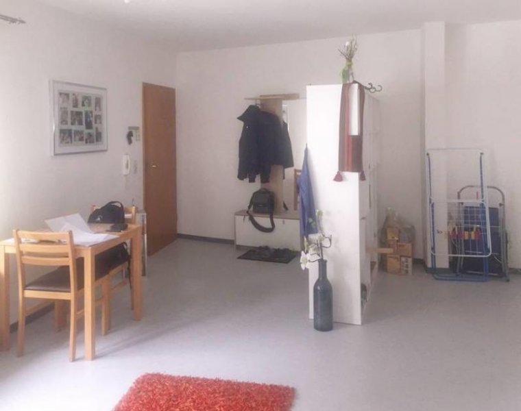 Dautphetal ++ Ideal für Singles ++ 1 Riesenraum ++ Stellplatz ++ Abstellraum ++ Küche ++ Wohnung mieten