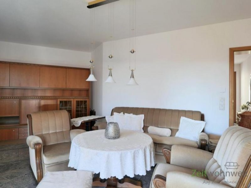 Hünfeld (EF1380_M) Fulda: Hünfeld, möbliertes Nebengebäude mit sep. Eingang, Marmorböden, Fußbodenheizung, Balkon, Service Wohnung
