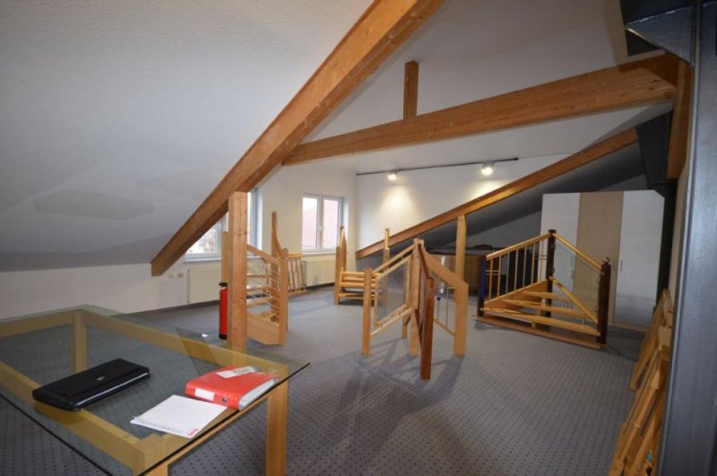 Neuhof (Landkreis Fulda) Schöne Büroräume auch als Ausstellungsfläche nutzbar Gewerbe mieten