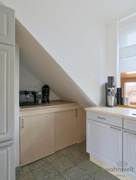 Großenlüder (EF1327_M) Fulda: Großenlüder, großzügiges möbliertes XL-Apartment mit Balkon, Wintergarten, Carport und Service Wohnung