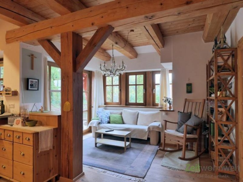 Ebersburg (EF1132_M) Fulda: Ebersburg, neu möblierte Wohnung im alpenländischen Stil mit Terrasse im OT Weyhers Wohnung mieten