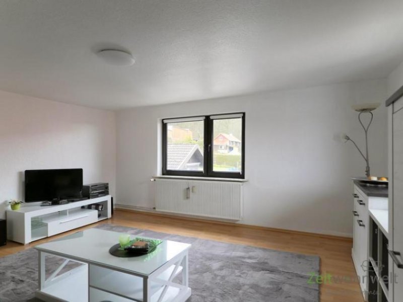 Göttingen (EF1358_M) Göttingen: Roringen, neu renovierte und neu möblierte Wohnung mit PKW-Stellplatz in ruhiger Wohnlage Wohnung mieten