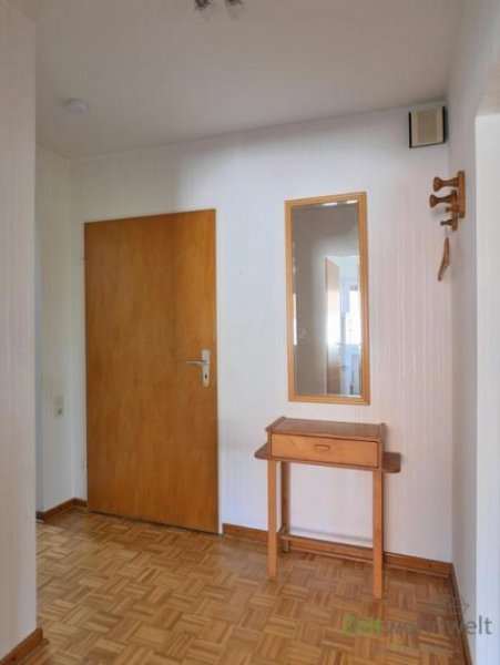 Rosdorf (Landkreis Göttingen) (EF1293_M) Göttingen: Rosdorf, preiswerte möblierte Wohnung mit Dachbalkon im OT Settmarshausen Wohnung mieten