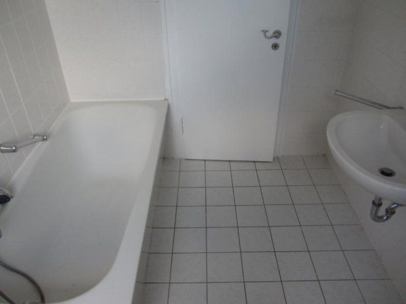 Holzminden 1 WG-Zimmer in 3er WG zu vermieten... Wohnung mieten