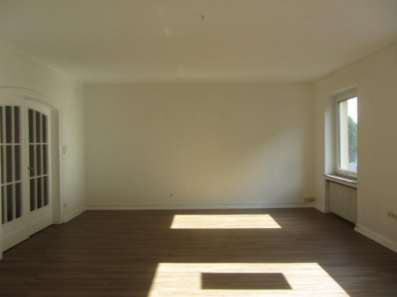 Holzminden 1-Zimmer-Mietwohnung in 3er WG - im Stadtzentrum Wohnung mieten