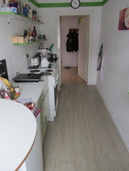 Holzminden 2-Zimmer in 3er WG, direkt neben der FH, Dachgeschoss, Zimmer Nr. 1 Wohnung mieten