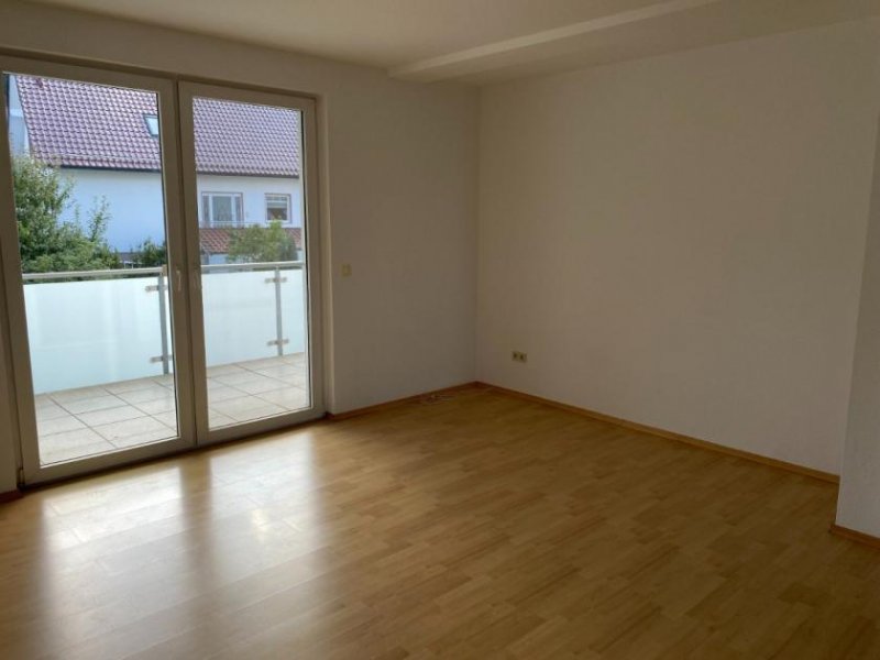 Holzminden 3-Zimmer-Mietwohnung mit Balkon und Garage - Niedrigenergiehaus Wohnung mieten