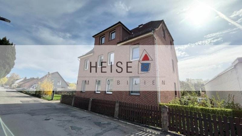 Holzminden 4-Zimmer-Dachgeschosswohnung in ruhiger Wohnlage Wohnung mieten