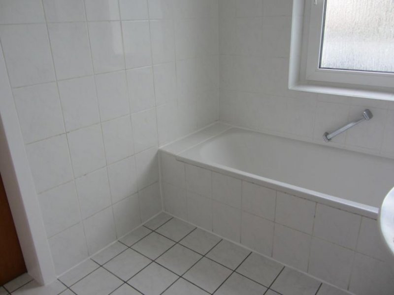 Holzminden 4-Zimmer-Mietwohnung mit Balkon in Holzminden zu vermieten Wohnung mieten