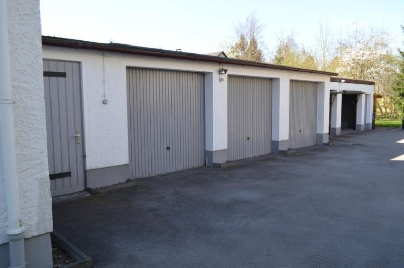 Holzminden 4-Zimmer-Mietwohnung im EG mit Terrasse - Nähe Internat Solling Wohnung mieten