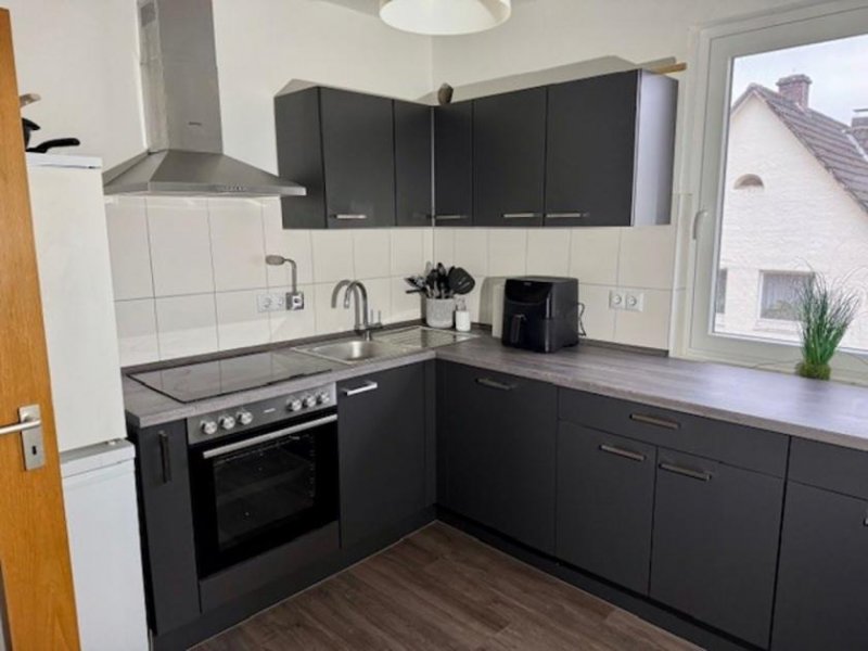 Holzminden 4-Zimmer-Mietwohnung im I. Obergeschoss Wohnung mieten