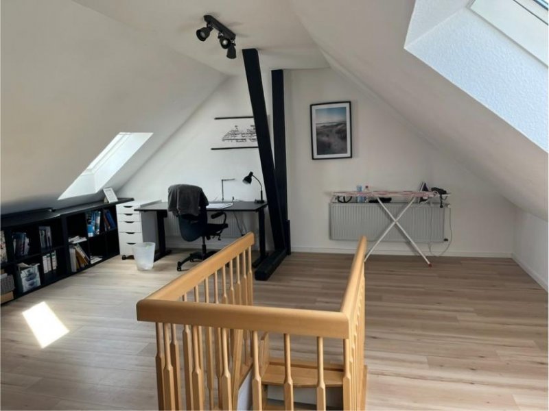 Holzminden 4-Zimmer-Mietwohnung mit Balkon, nähe Bahnhof Wohnung mieten