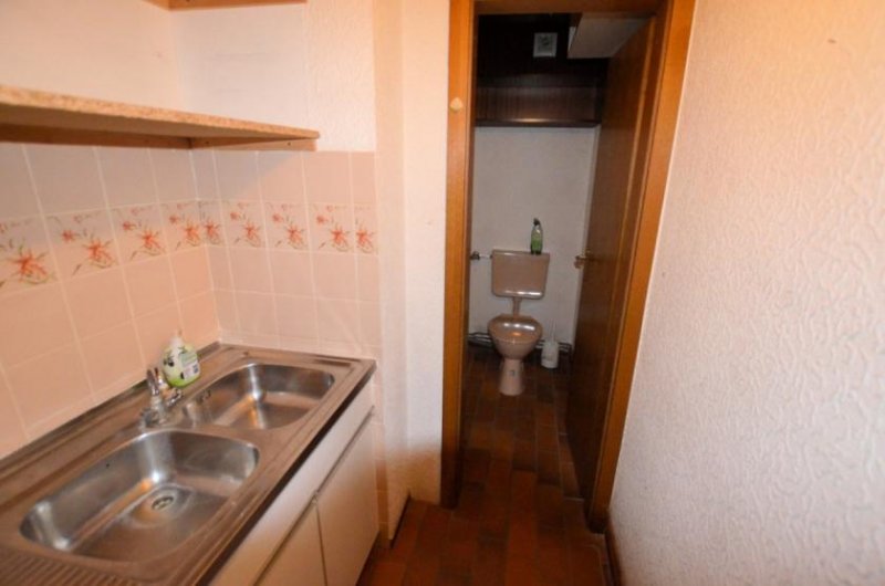 Holzminden Barrierefreies Ladenlokal/Ausstellungsraum in der Innenstadt von Holzminden zu vermieten Gewerbe mieten