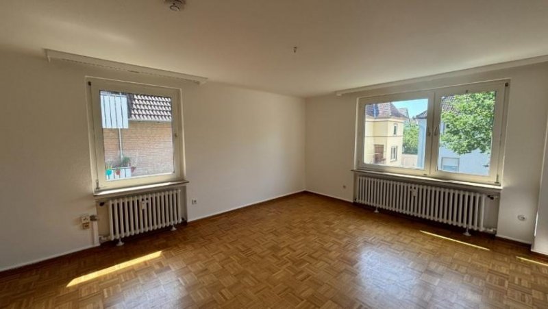 Holzminden Renovierte 3-Zimmer-Mietwohnung mit Balkon, nähe Bahnhof Wohnung mieten