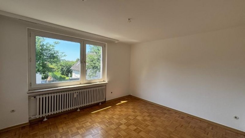 Holzminden Renovierte 3-Zimmer-Mietwohnung mit Balkon, nähe Bahnhof Wohnung mieten