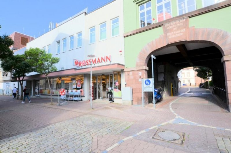 Holzminden Repräsentatives Ladenlokal/Austellungsraum/Bürofläche in der Innenstadt zu vermieten! Gewerbe mieten