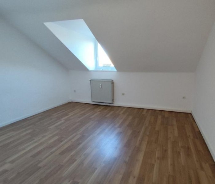 Höxter Dachgeschosswohnung in Höxter/Ottbergen zu vermieten Wohnung mieten