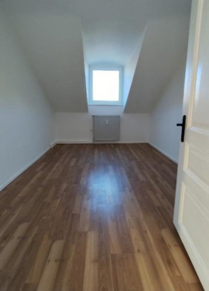 Höxter Dachgeschosswohnung in Höxter/Ottbergen zu vermieten Wohnung mieten