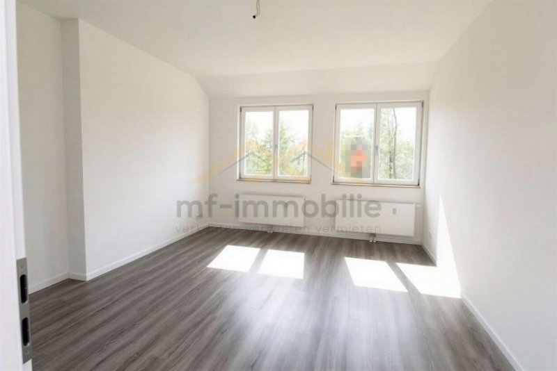 Mariental Über den Dächern von Mariental: 125 m² Freiraum mit Loggia im 2. Obergeschoss 4-Zimmer Wohnung mieten