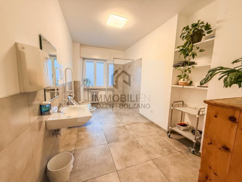 Bozen Büro in bester Zentrumslage zu vermieten Gewerbe mieten