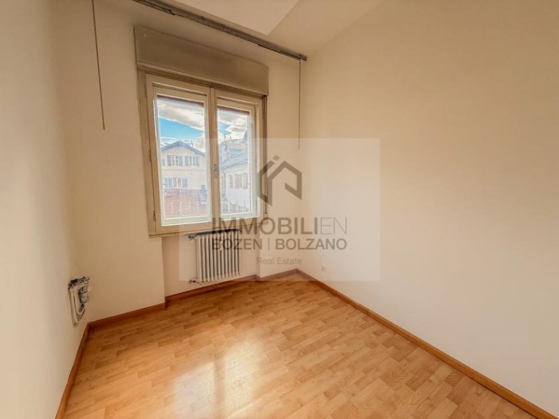 Bozen Büro in bester Zentrumslage zu vermieten Gewerbe mieten