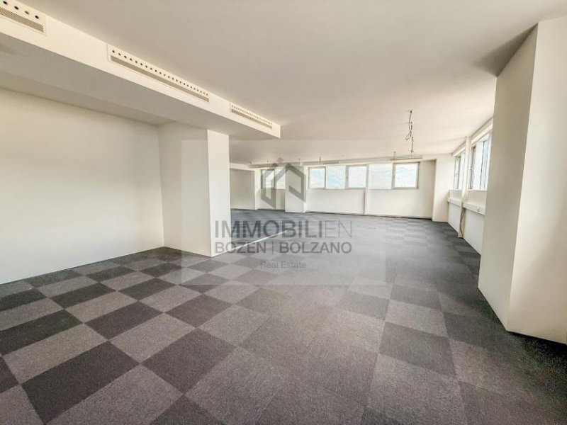 Bozen Büro in Bozen Süd zu vermieten Gewerbe mieten