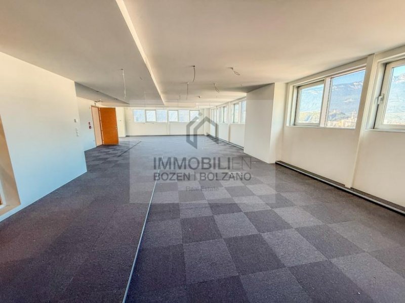 Bozen Büro in Bozen Süd zu vermieten Gewerbe mieten