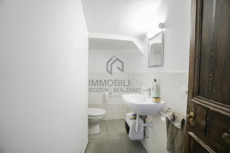 Bozen Büro in Zentrum von Bozen zu vermieten Gewerbe mieten