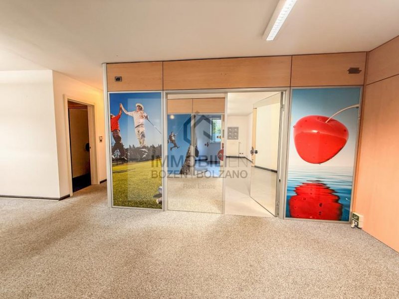 Bozen Büro/Praxis in Zentrum von Bozen zu vermieten Gewerbe mieten