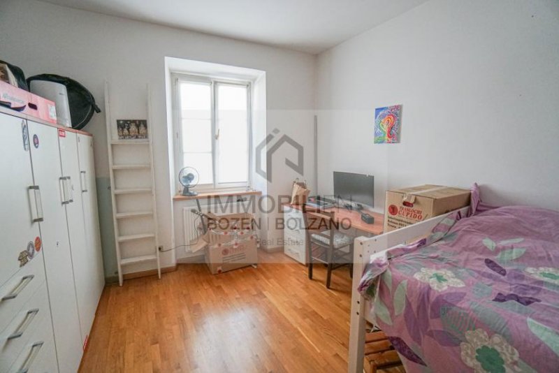 Bozen Große 3-Zimmerwohnung im Zentrum zu vermieten Wohnung mieten