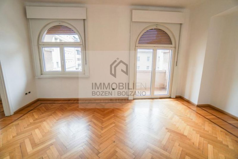 Bozen Große Wohnung im Zentrum zu vermieten Wohnung mieten
