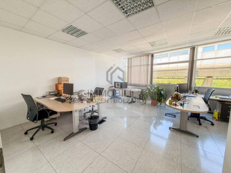 Bozen Großes Büro in Bozen Süd zu vermieten Gewerbe mieten