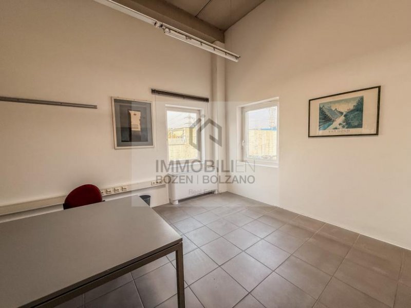 Bozen Großes Büro in Bozen Süd zu vermieten Gewerbe mieten