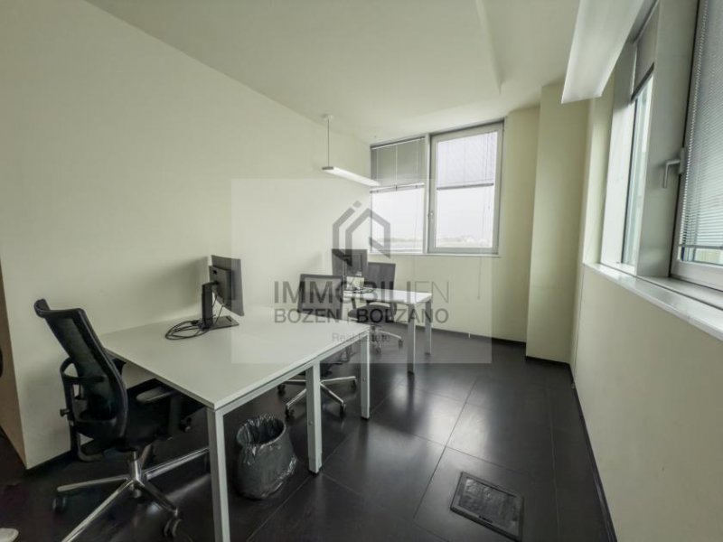 Bozen Großes Büro in Bozen Süd zu vermieten Gewerbe mieten