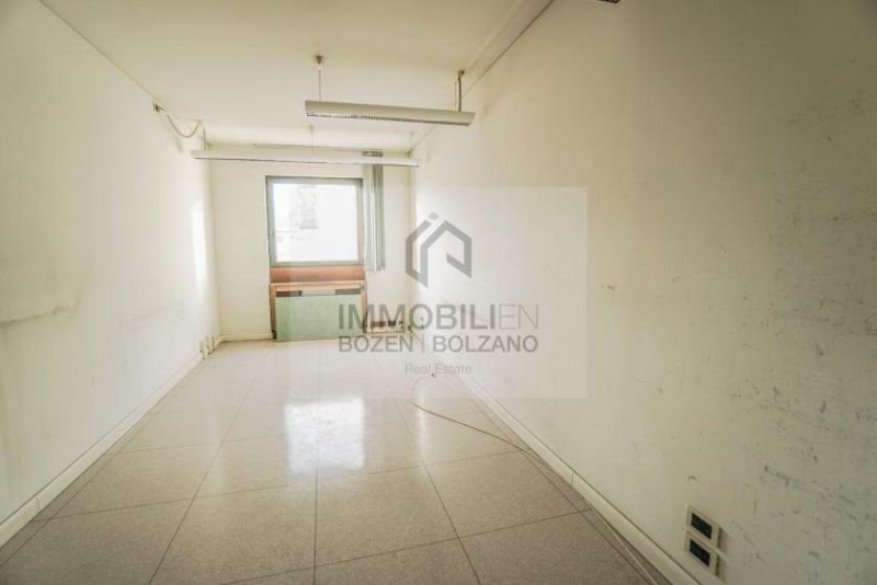 Bozen Großes Büro in toller Lage in Gries zu vermieten Gewerbe mieten