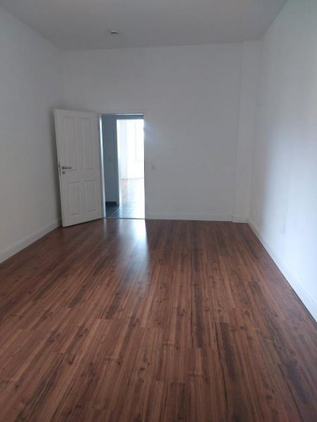 Magdeburg Wohnen im grünen helle schöne 2-R.-Wohnung ca.70m2 im 1.OG zu vermieten . Wohnung mieten